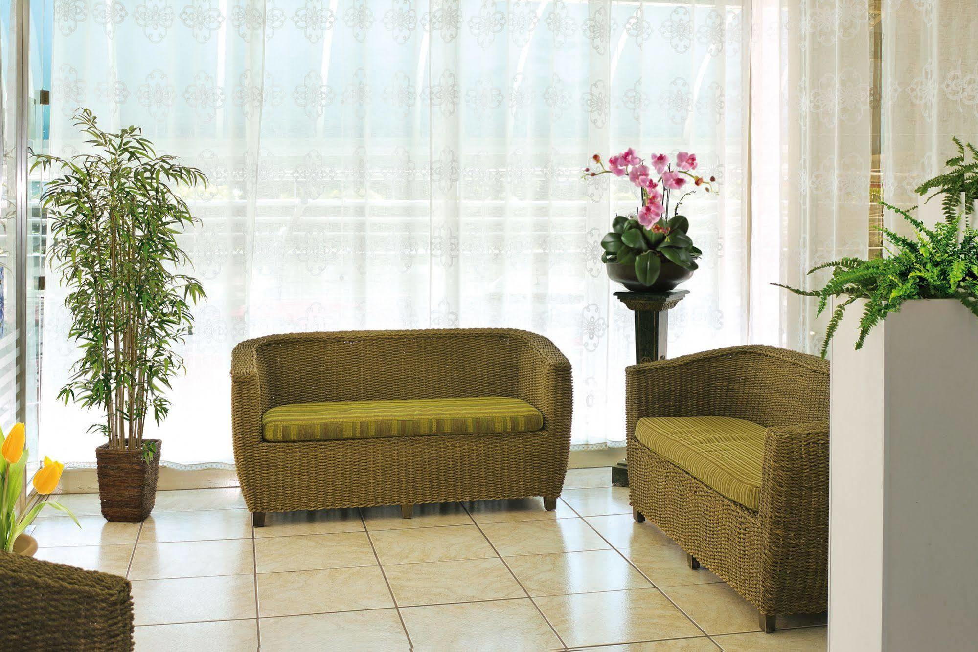 Hotel La Brezza Frontemare Jesolo Extérieur photo